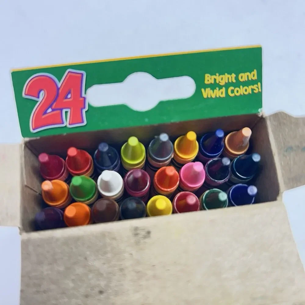 Vintage 2006 Crayola Crayons 24 Pack Unused Made in USA Retired Dandelion Color